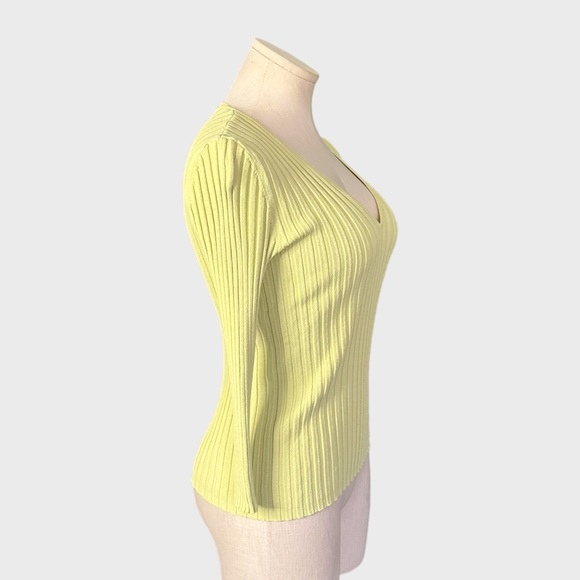 Banana Republic Ribbed Stretch Top - Picture 2 of 5